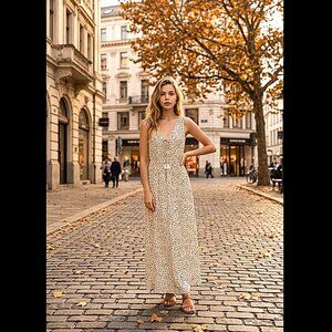 Vonda Polka Dot Sleeveless Maxi Dress – Size S ⚫⚪✨